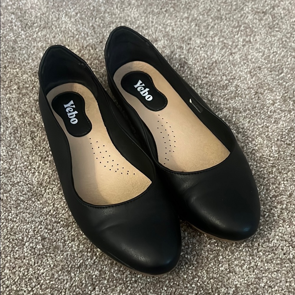 Women's Black Flats